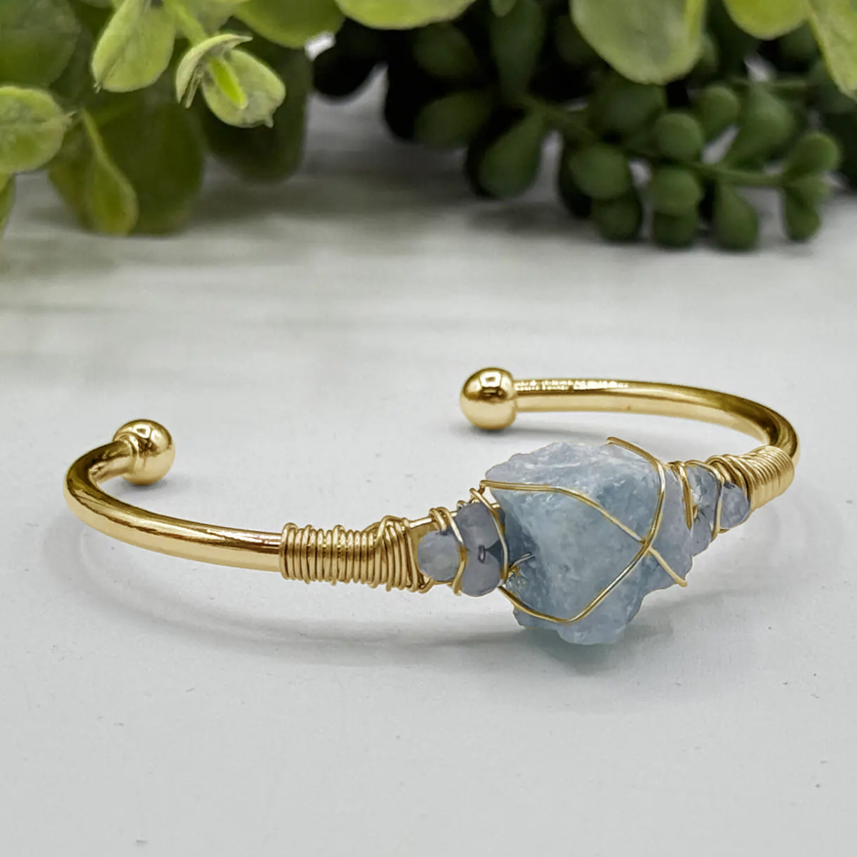 Gemstone Wire-Wrapped Bracelet - Aquamarine Yellow Gold